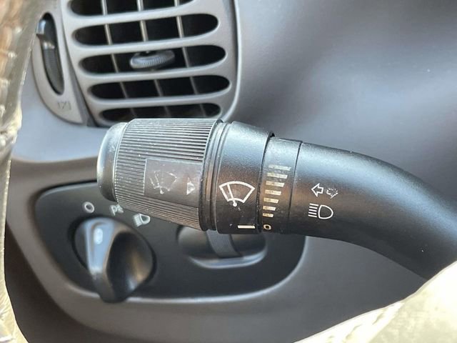 Used 2002 Ford F150 XLT image 21