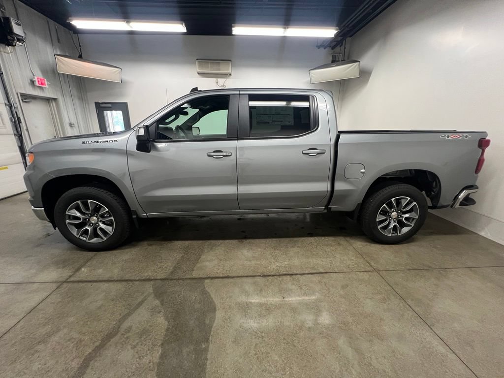 New 2026 Chevrolet Silverado 1500 LT AWD/4WD image 11