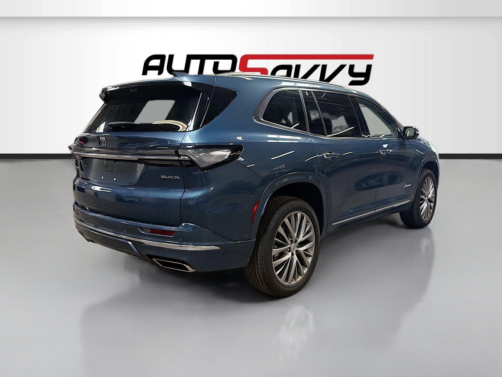 Used 2026 Buick Enclave Avenir w/ Super Cruise Package AWD/4WD image 7