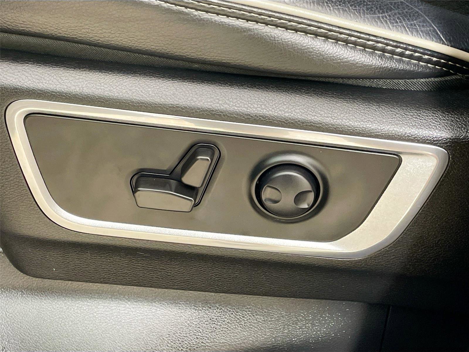 Used 2022 RAM 1500 Laramie image 19