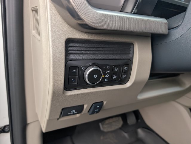 New 2027 Ford F250 Platinum w/ Platinum Plus Package AWD/4WD image 17