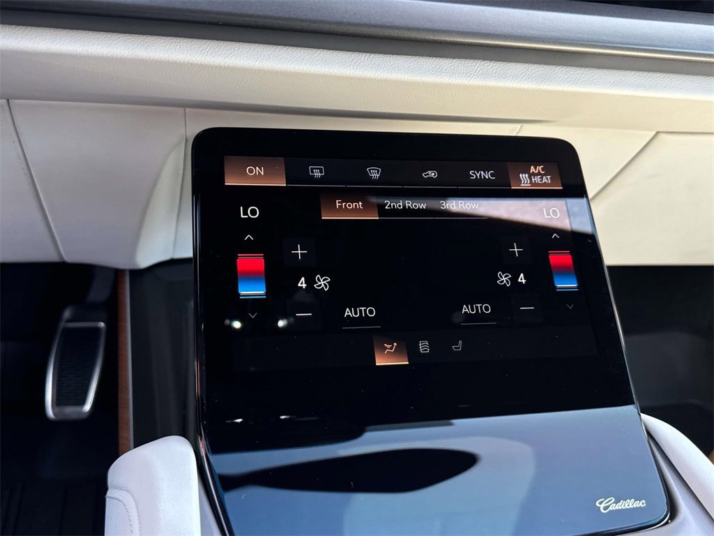 New 2026 Cadillac Vistiq Sport w/ LPO, Floor Liner Package image 11