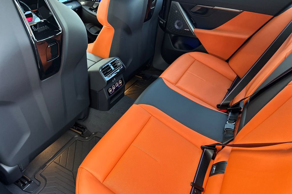 New 2026 BMW M5 w/ Carbon Package image 12