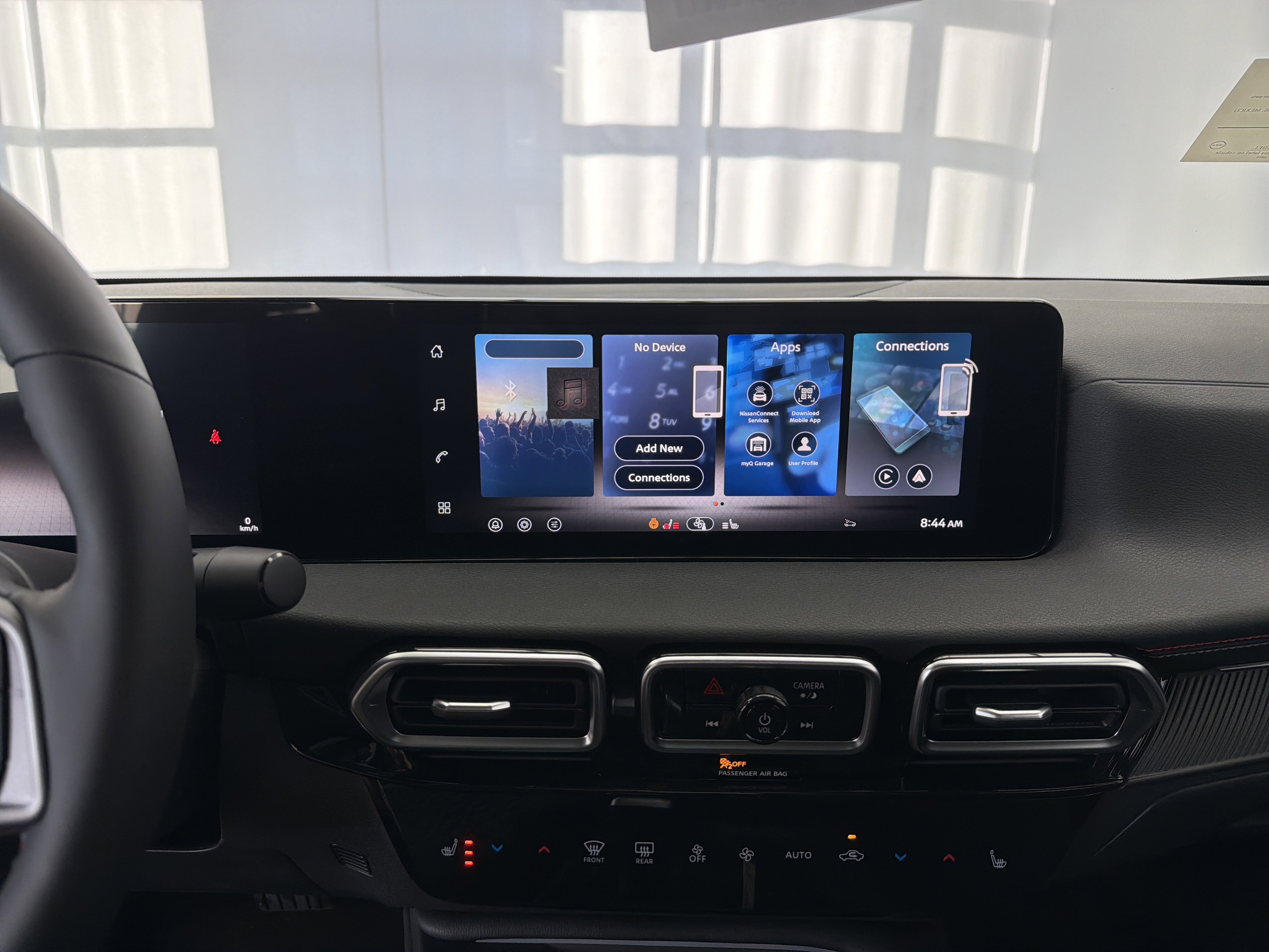 New 2026 Nissan Sentra SR w/ SR Premium Package FWD image 13