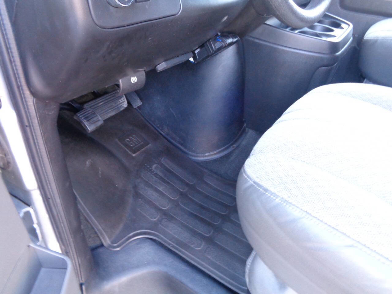 Used 2014 Chevrolet Express 3500 LT w/ LT Preferred Equipment Group image 39