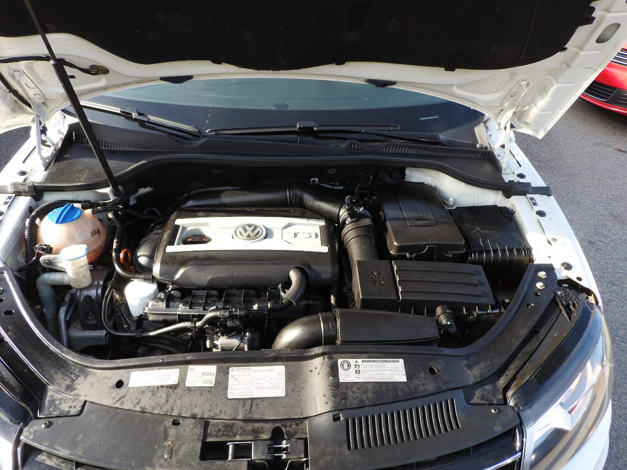 Used 2012 Volkswagen Eos Komfort FWD image 17