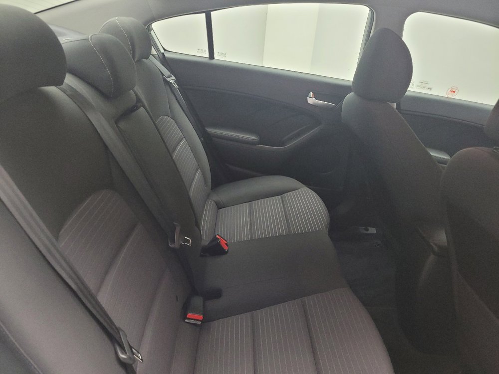 Used 2017 Kia Forte LX w/ LX Popular Package FWD image 19