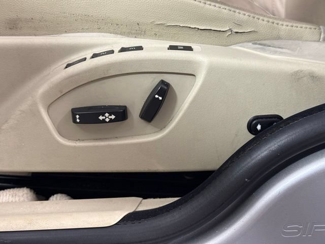 Used 2016 Volvo S80 T5 w/ Convenience Package FWD image 12