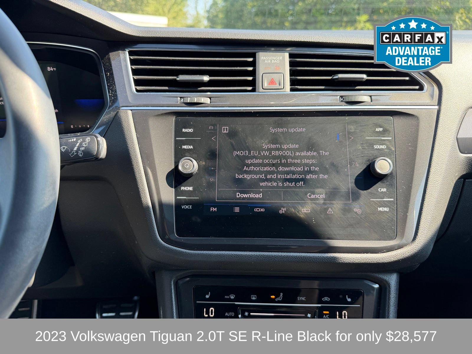Used 2023 Volkswagen Tiguan SE R-Line AWD/4WD image 14