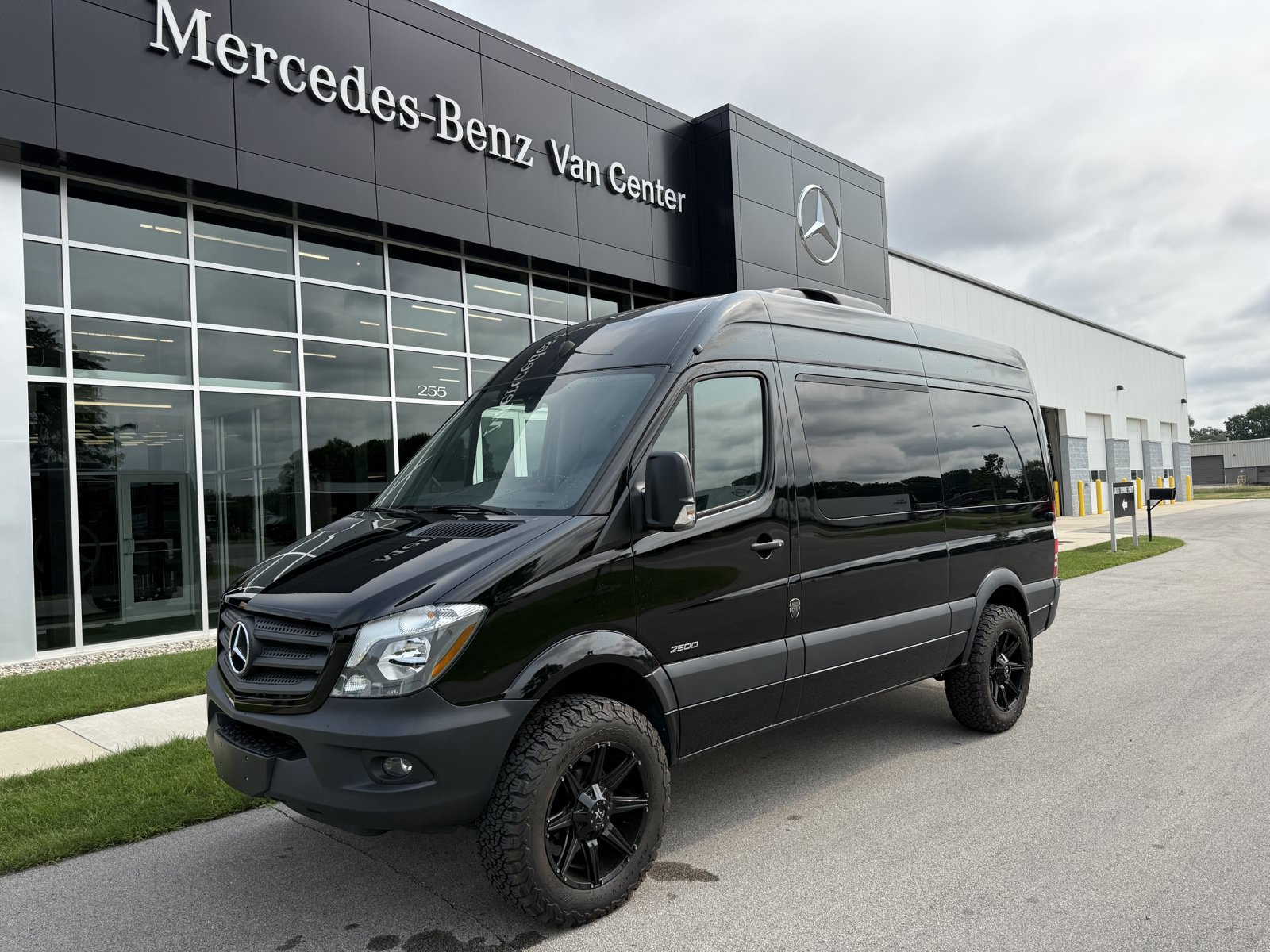 Used 2016 Freightliner Sprinter 2500