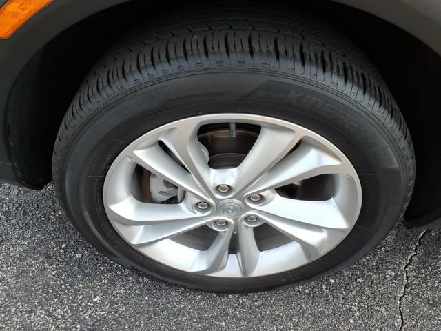 Used 2023 Buick Encore GX Preferred w/ Cold Weather Comfort Package FWD image 13