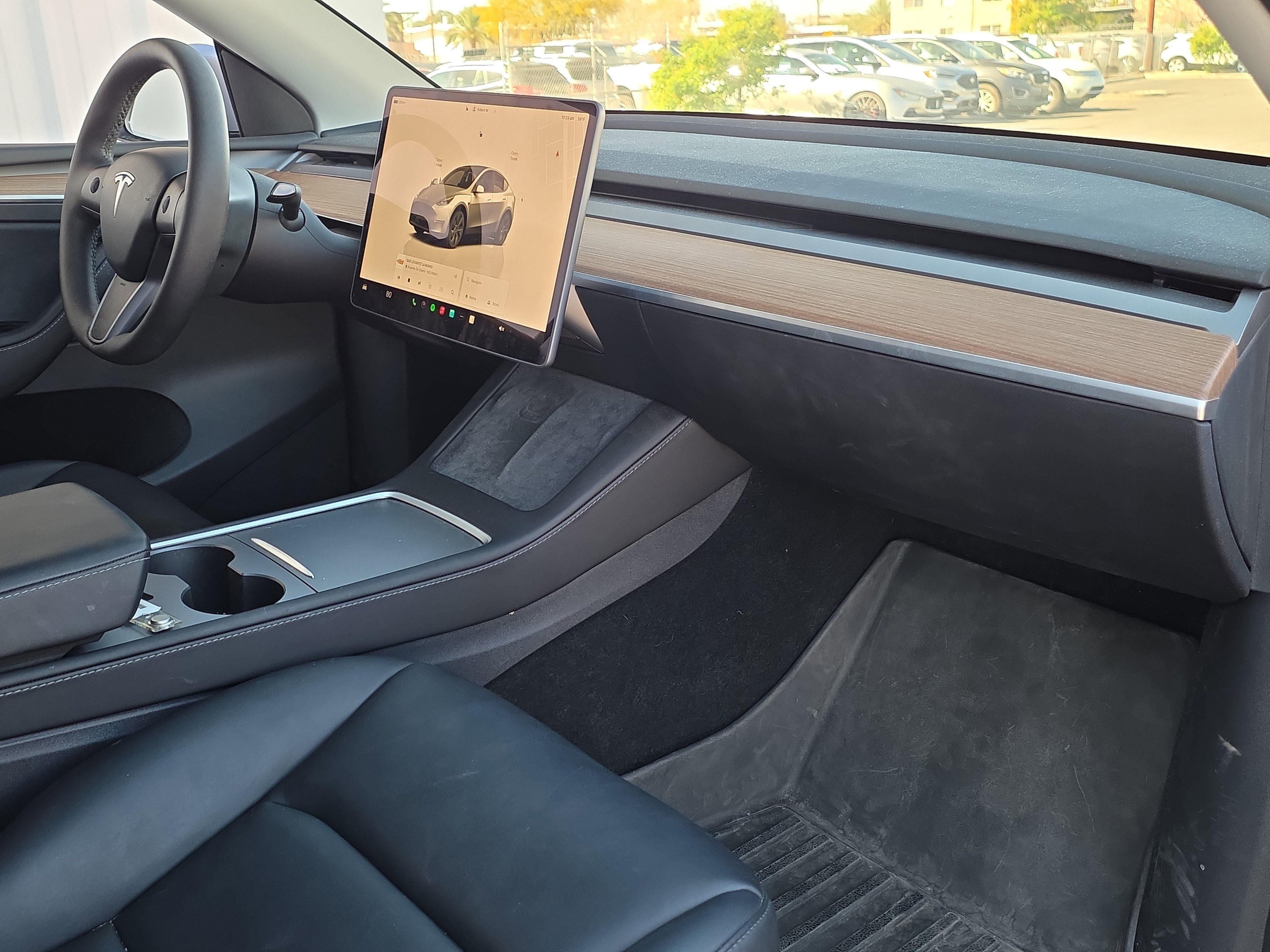Used 2025 Tesla Model Y Long Range image 30