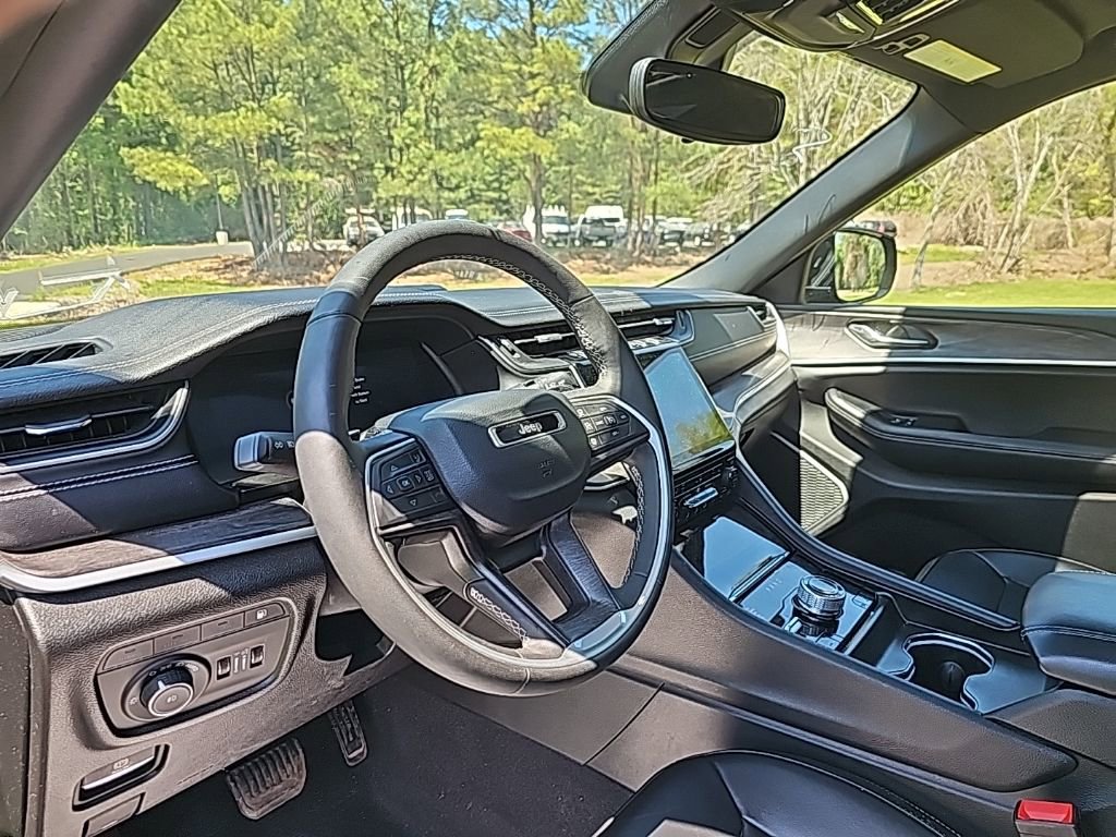 Used 2024 Jeep Grand Cherokee Limited 4xe AWD/4WD image 9