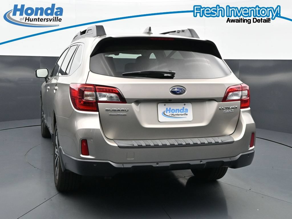 Used 2017 Subaru Outback 2.5i Limited AWD/4WD image 8