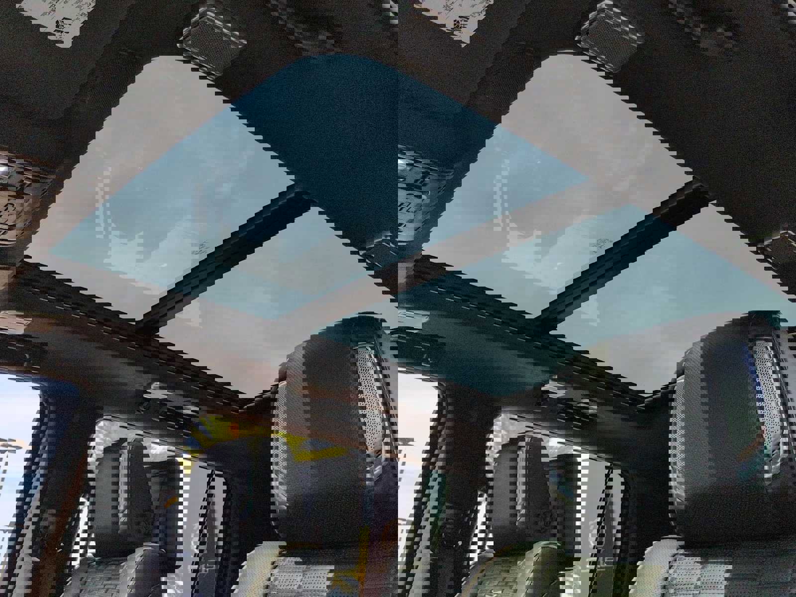 Certified 2024 Cadillac Escalade ESV Sport Platinum w/ LPO, ONYX Package AWD/4WD image 23