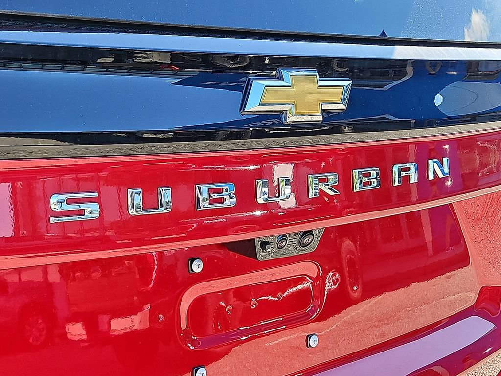 New 2025 Chevrolet Suburban Premier image 21