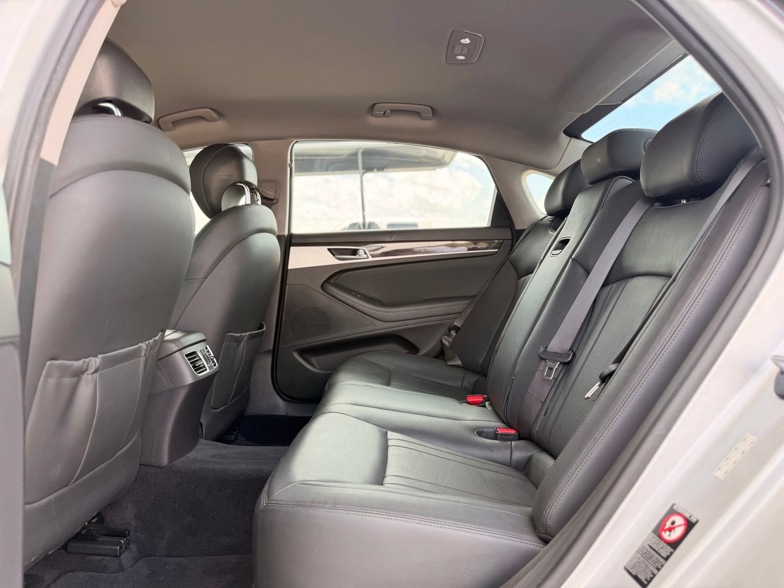 Used 2017 Genesis G80 3.8 AWD/4WD image 22