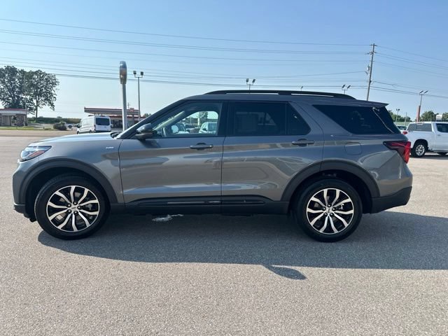 New 2026 Ford Explorer ST-Line AWD/4WD image 29