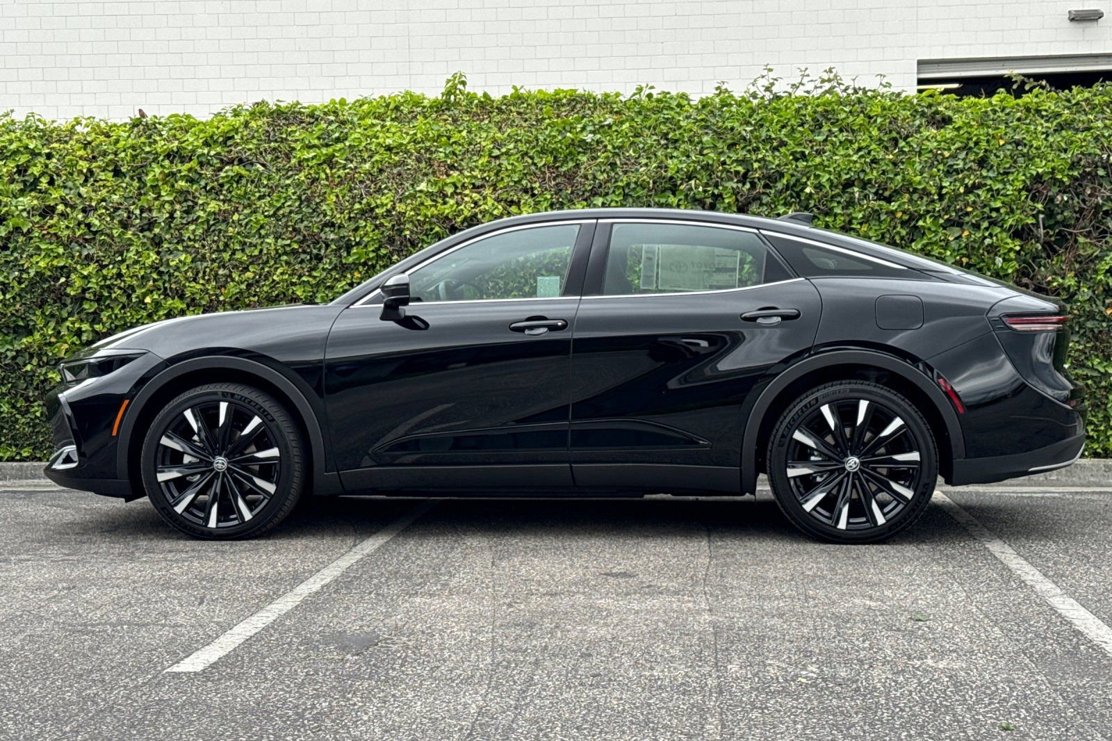 New 2026 Toyota Crown Platinum image 7