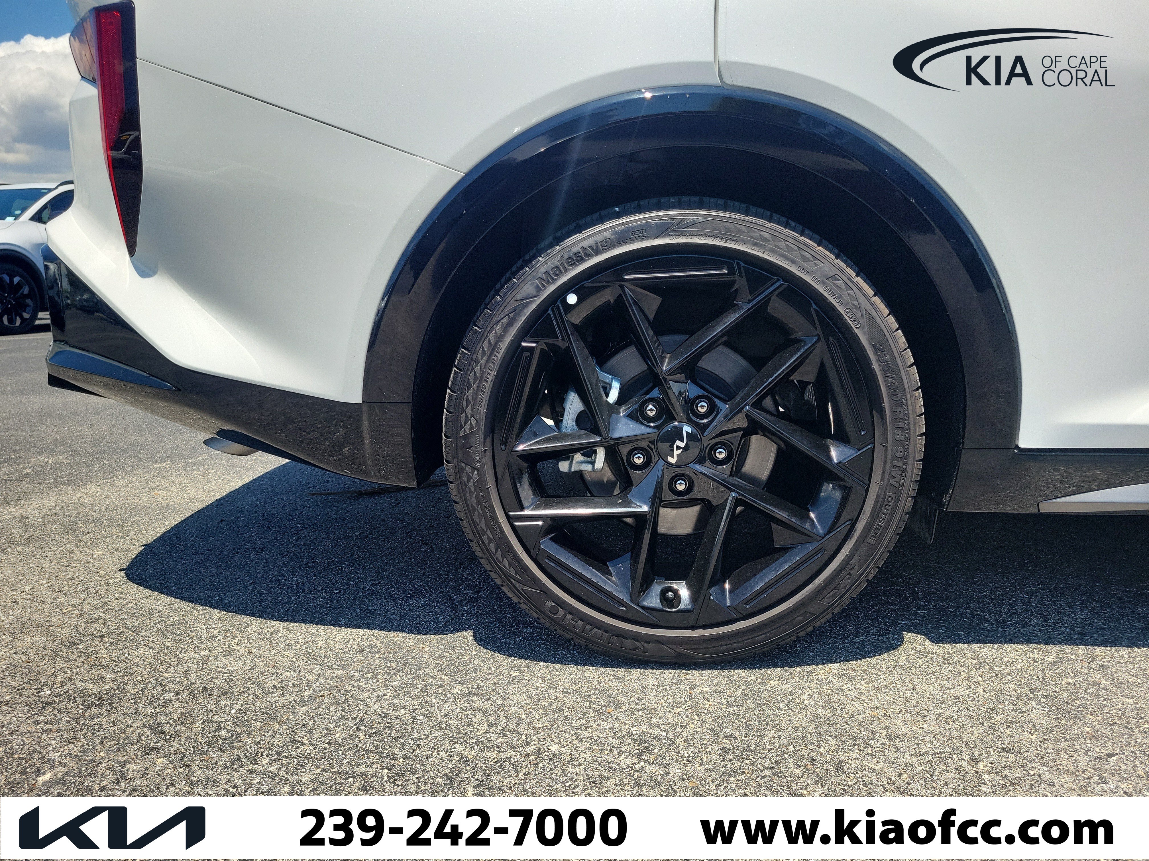 Certified 2025 Kia K4 GT-Line Turbo FWD image 8
