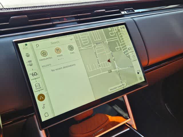 Used 2025 Land Rover Range Rover SE AWD/4WD image 29