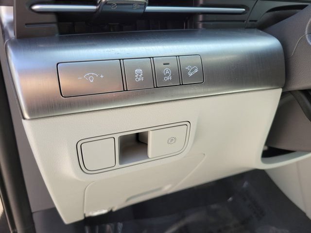 Used 2026 Hyundai Kona SE FWD image 17