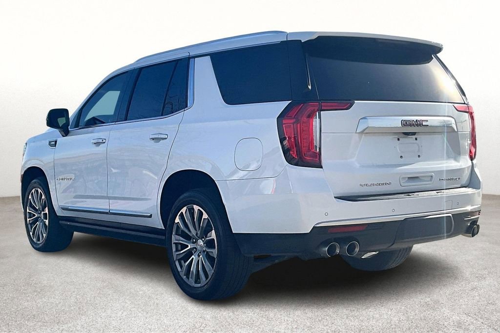 Used 2021 GMC Yukon Denali w/ Denali Premium Package image 12