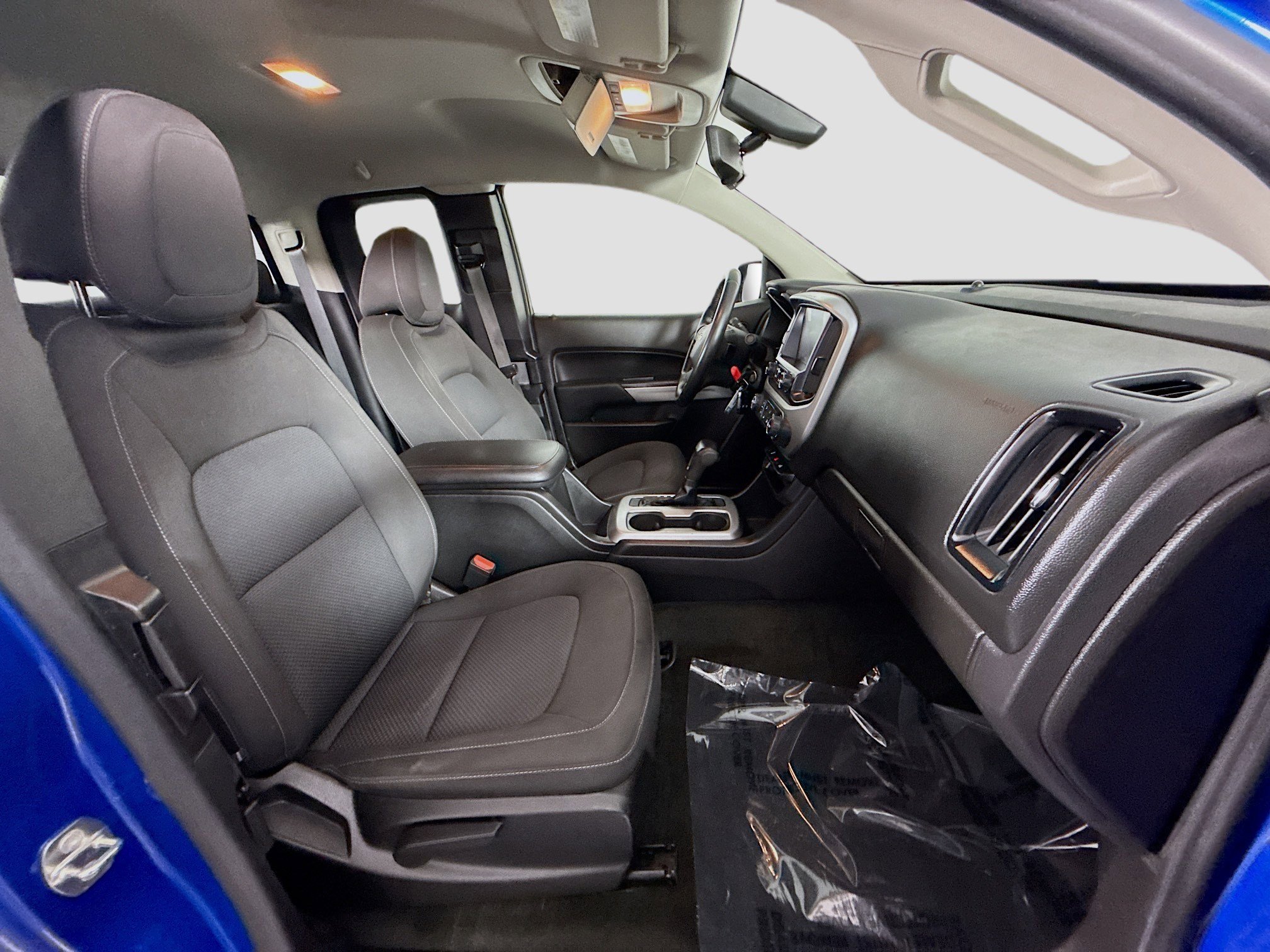 Used 2018 Chevrolet Colorado LT w/ LT Convenience Package RWD image 28