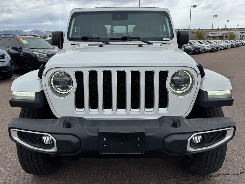Used 2020 Jeep Gladiator Overland image 2