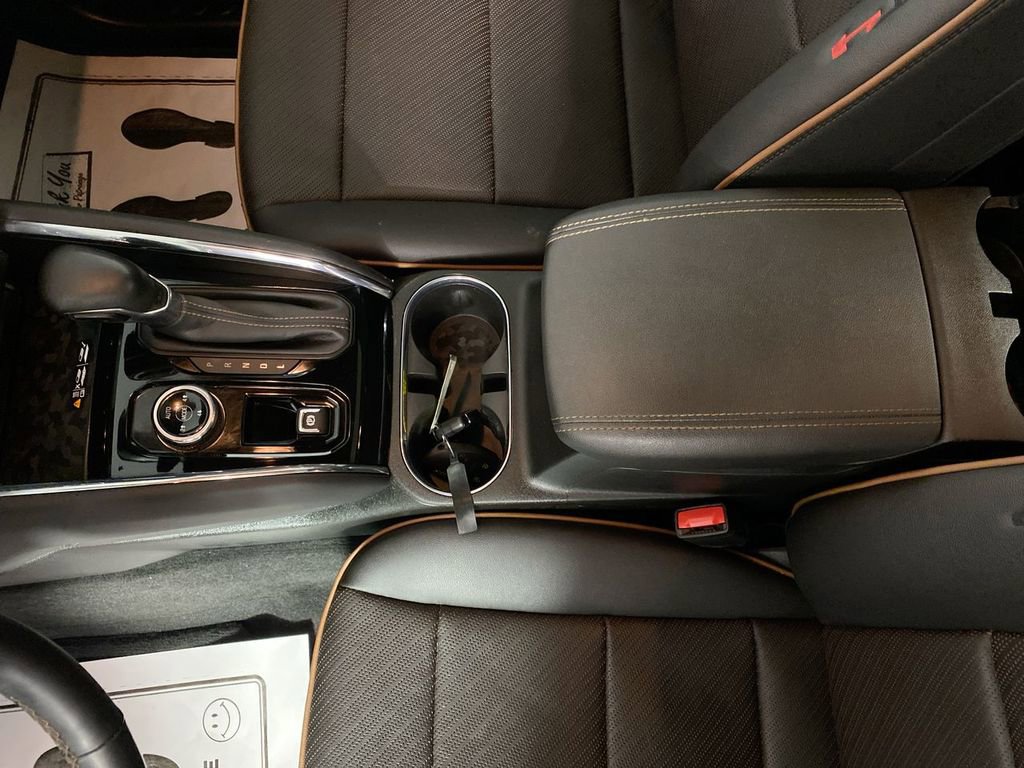 Certified 2023 GMC Canyon AT4 w/ AT4 Premium Package image 20