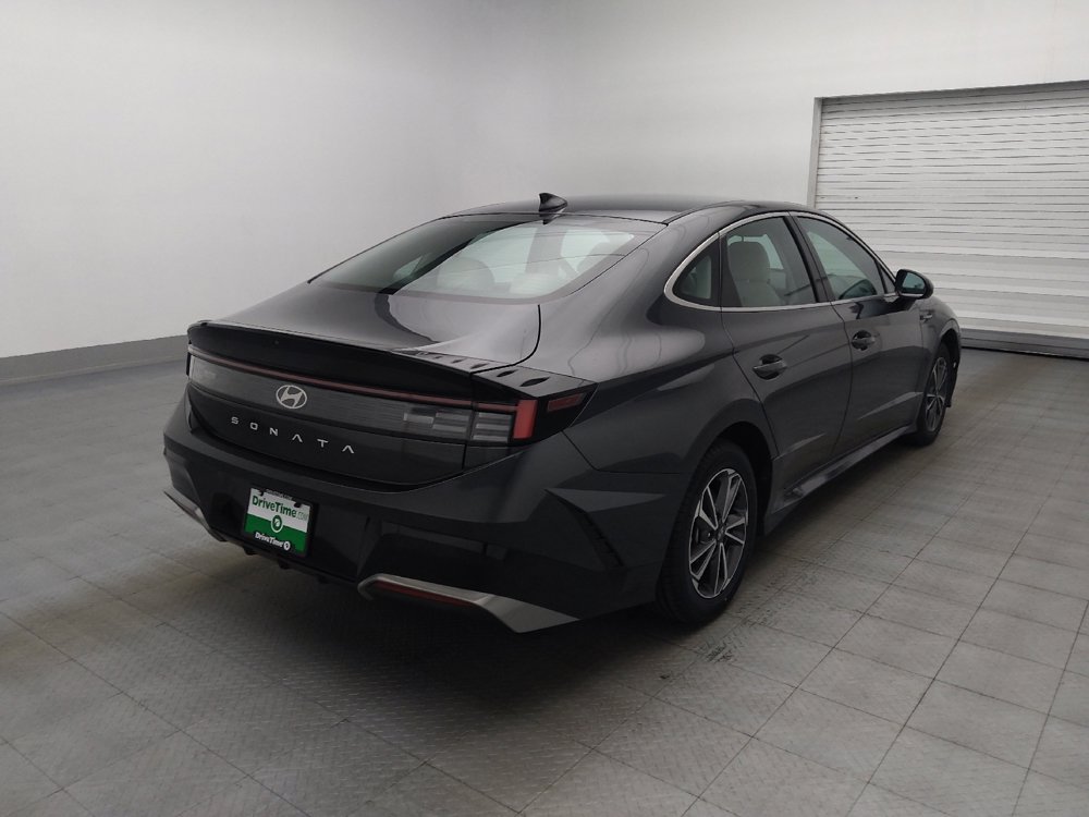 Used 2025 Hyundai Sonata SEL FWD image 9