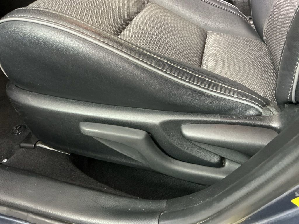 Used 2015 Toyota Corolla S image 19