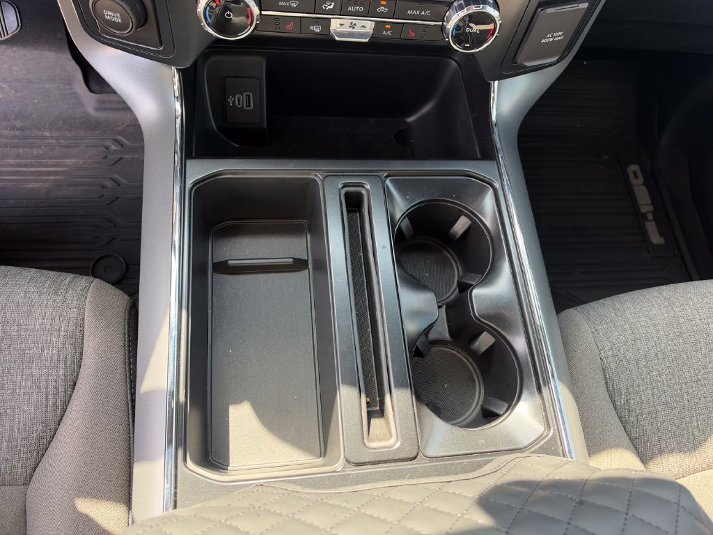 Used 2025 Ford F150 XLT w/ Equipment Group 302A MID RWD image 29