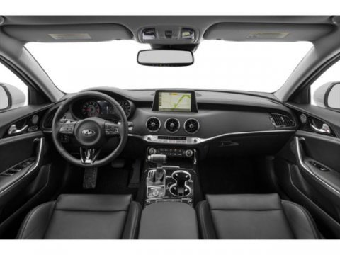 Used 2018 Kia Stinger Premium image 11