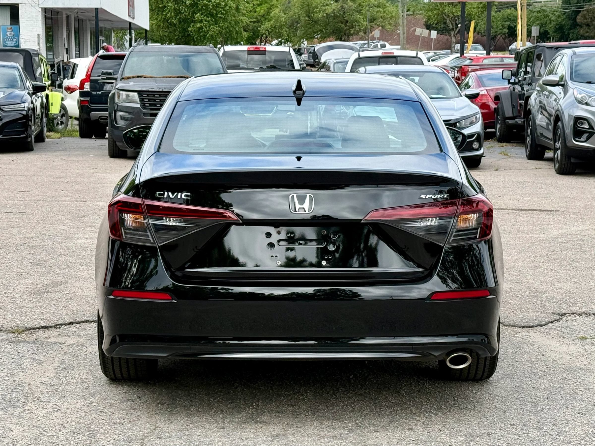 Used 2025 Honda Civic Sport image 6