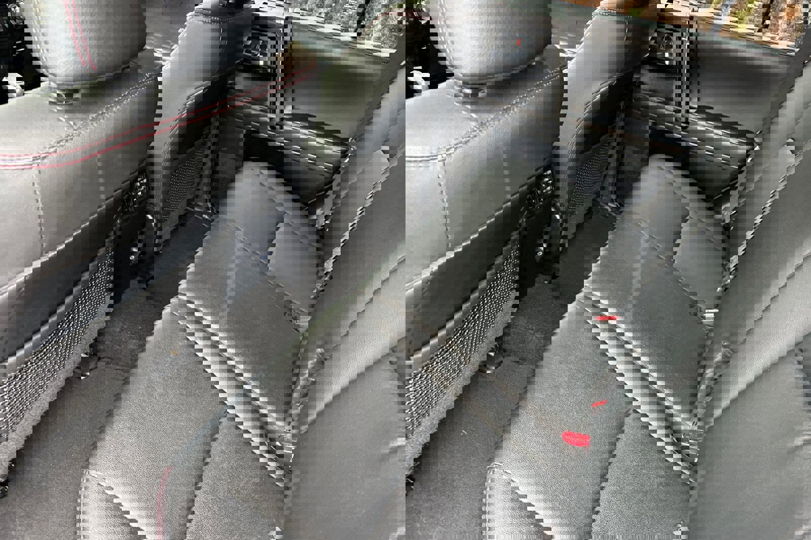 Used 2024 Toyota 4Runner TRD Off-Road Premium image 13