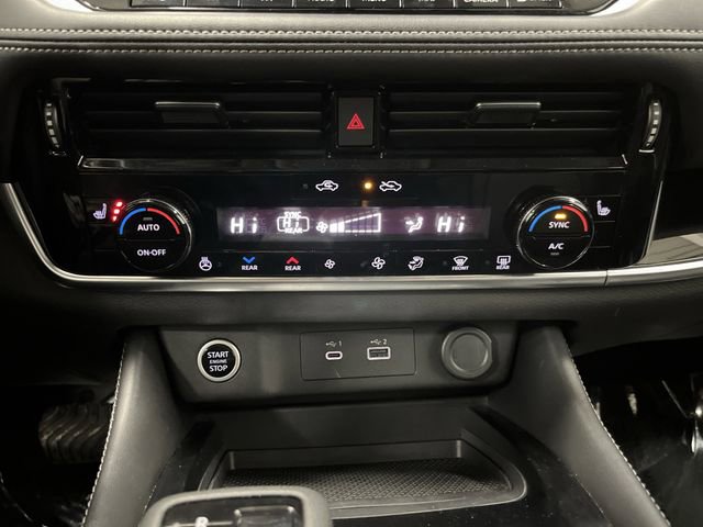 Used 2023 Nissan Rogue SL w/ SL Premium Package image 21