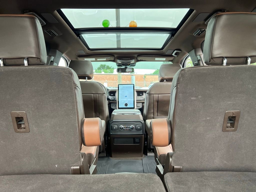 Used 2023 Ford Expedition King Ranch RWD image 19