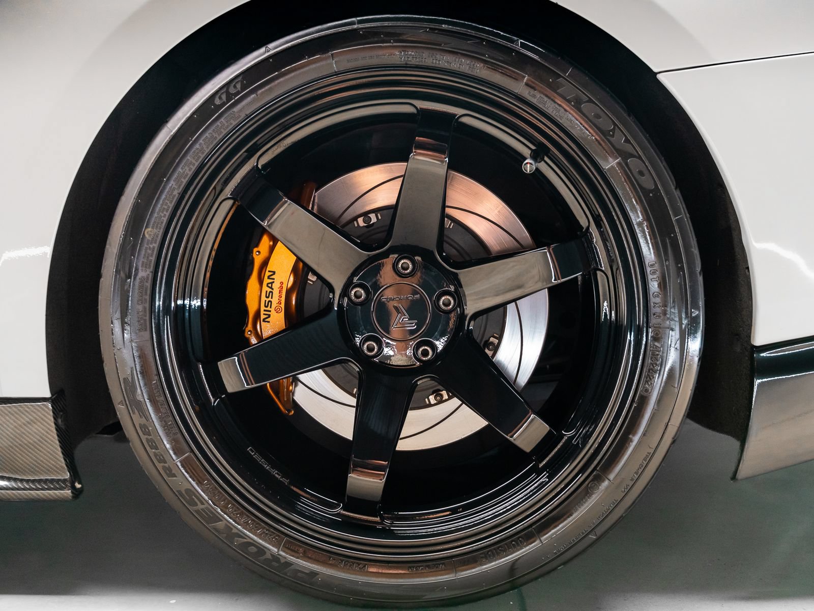 Used 2015 Nissan GT-R Premium AWD/4WD image 41