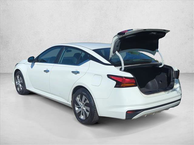 Used 2022 Nissan Altima 2.5 S FWD image 9