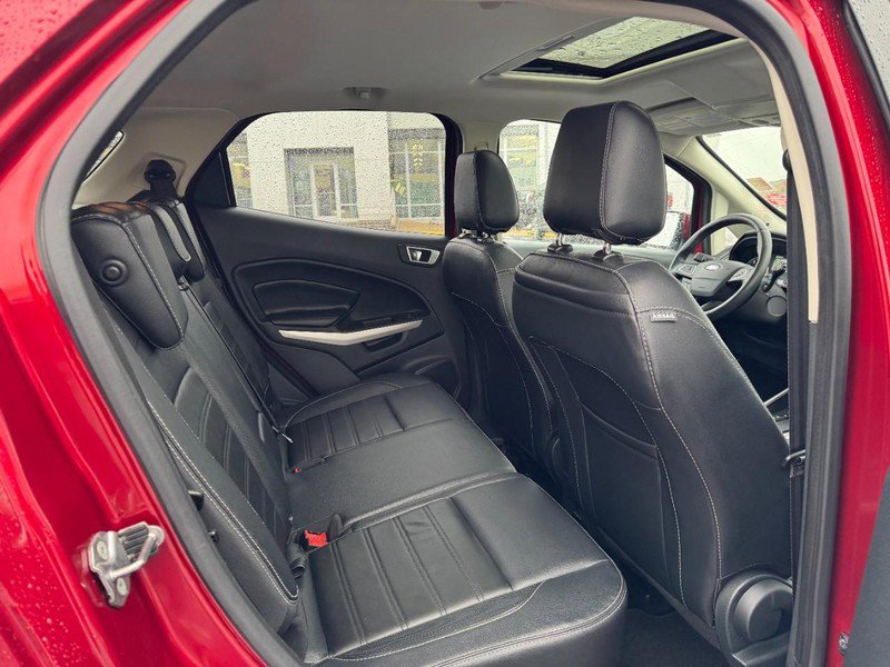 Used 2020 Ford EcoSport Titanium image 9