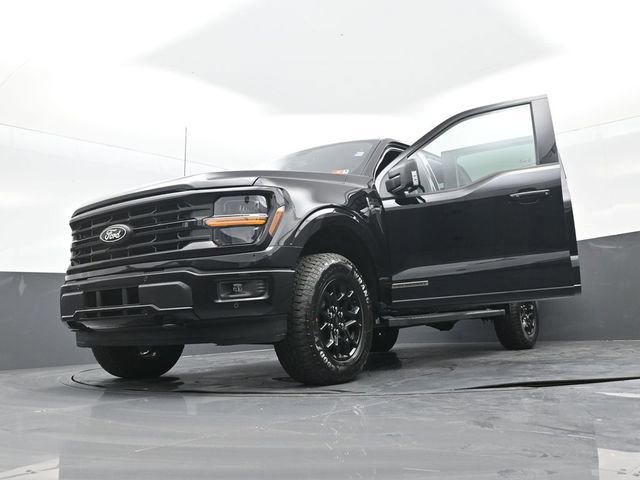 New 2025 Ford F150 XLT image 24