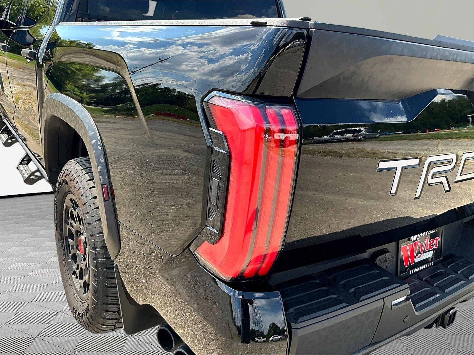 Used 2026 Toyota Tundra TRD Pro w/ Security Package (TMS) AWD/4WD image 24
