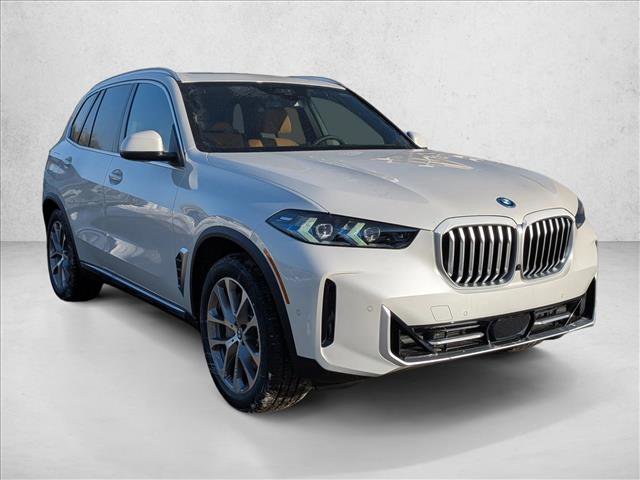 New 2026 BMW X5 xDrive50e image 6