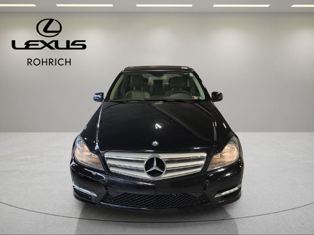 Used 2012 Mercedes-Benz C 300 4MATIC Sedan image 2