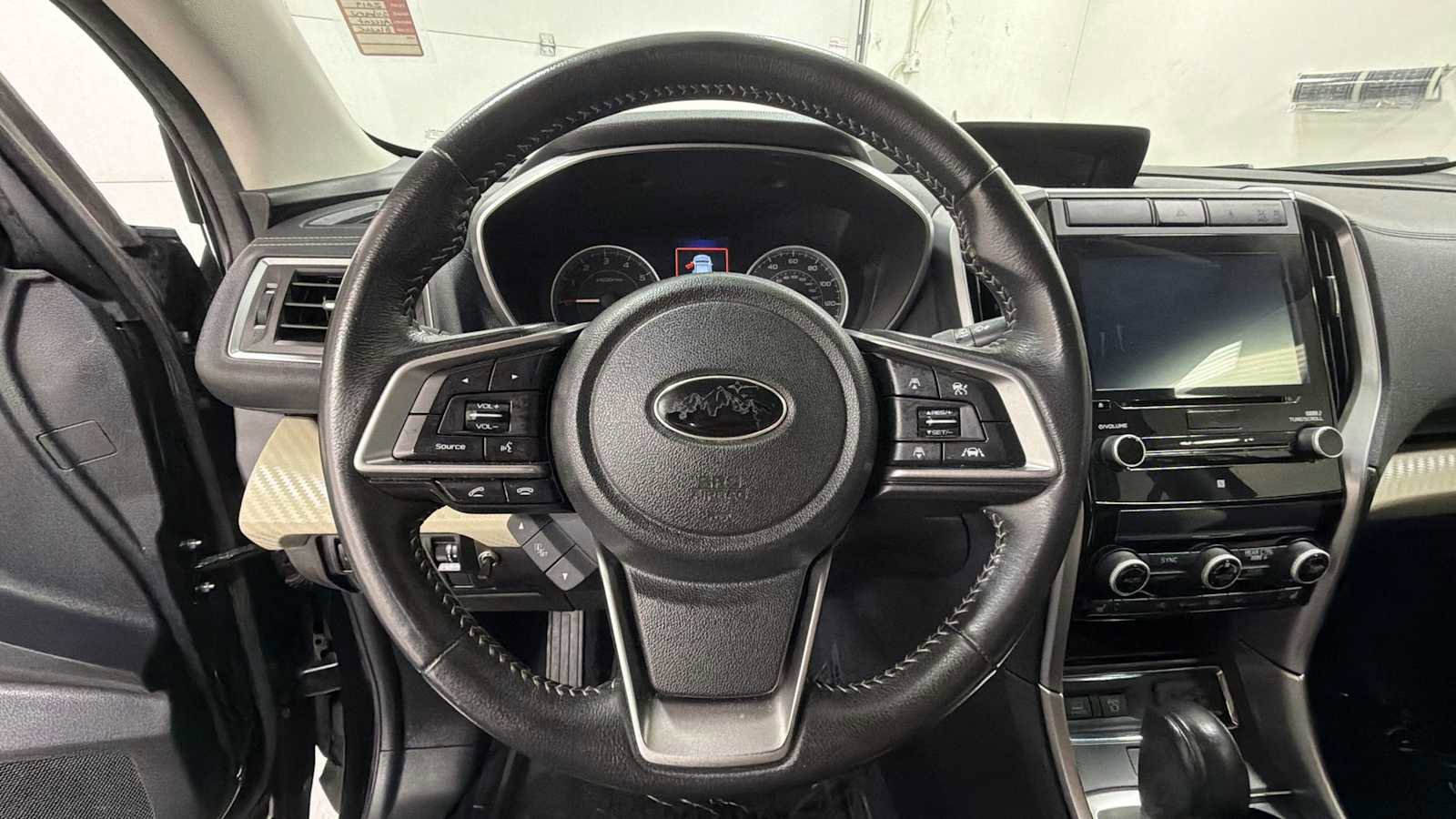 Used 2019 Subaru Ascent Premium w/ Popular Package #2A image 16