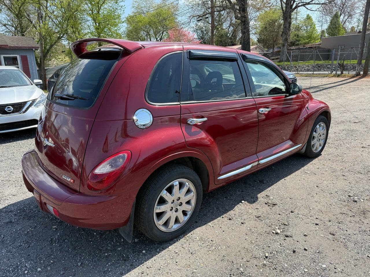 Used 2006 Chrysler PT Cruiser Limited FWD image 8