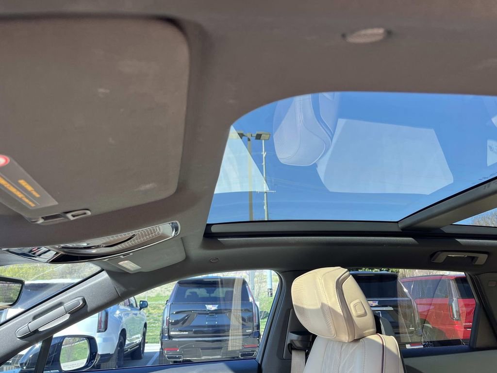 Certified 2024 Cadillac Lyriq Sport w/ Nappa Leather Package image 29