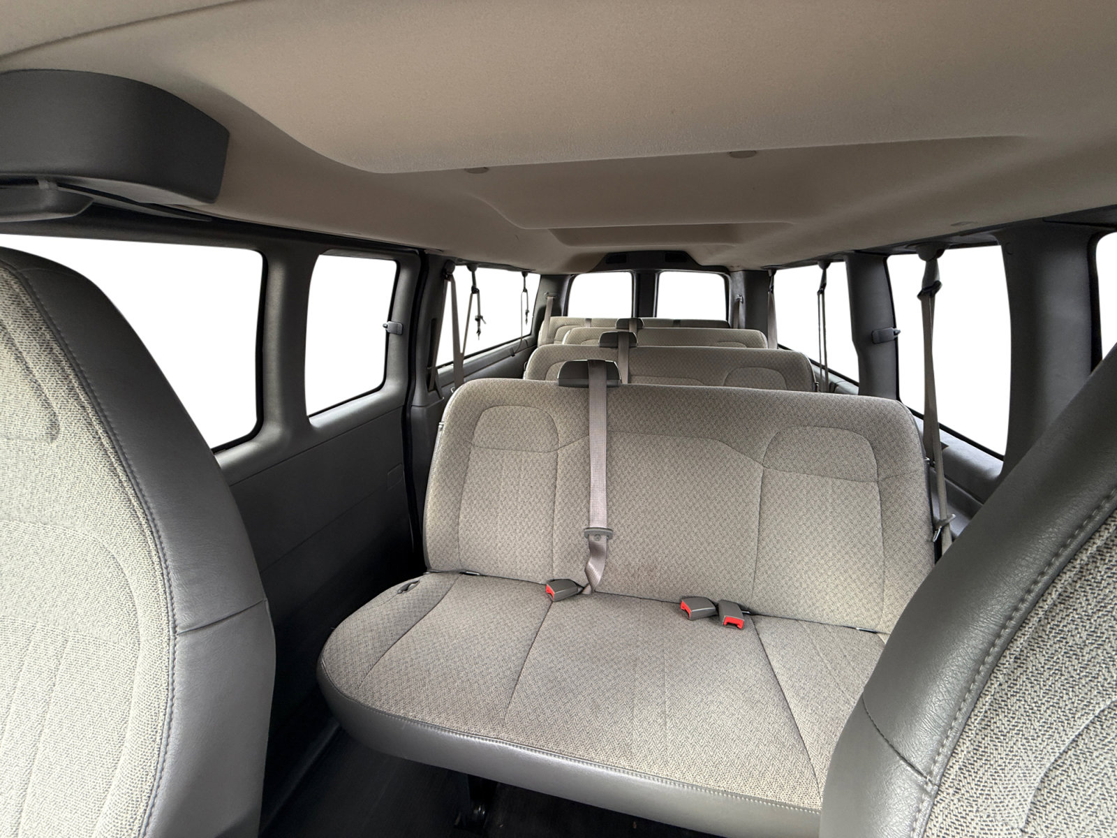 Used 2023 Chevrolet Express 3500 LS image 16