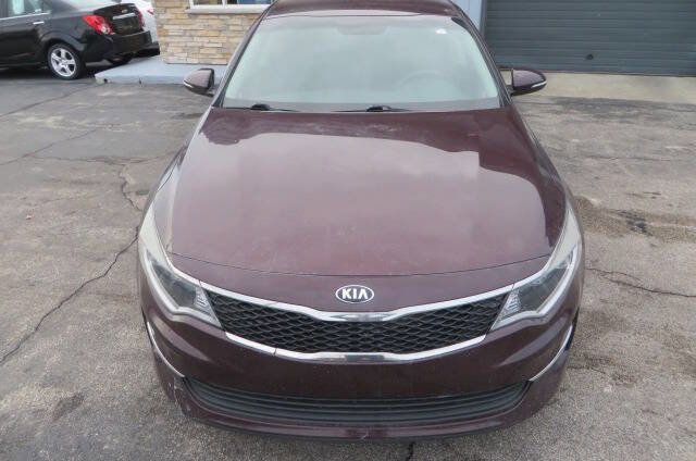Used 2018 Kia Optima LX w/ 17" Alloy Wheels Package image 33